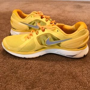 Nike Lunareclipse 2 Yellow Running Shoes